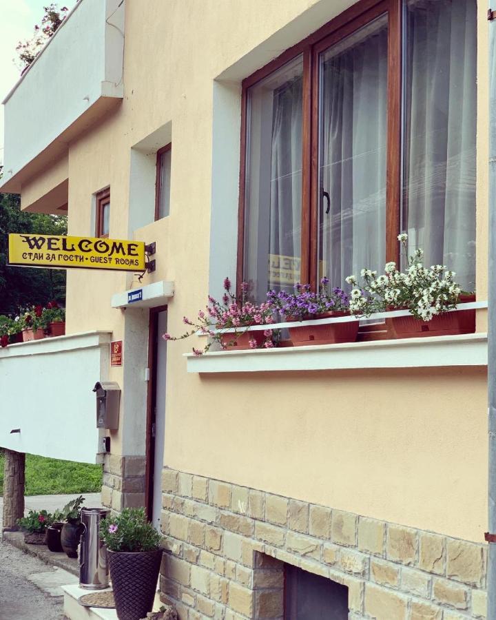 Guest House Mikaela กาโบรโว ภายนอก รูปภาพ
