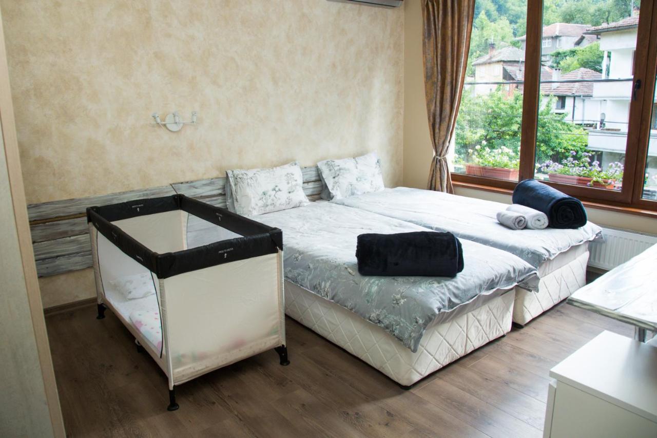 Guest House Mikaela กาโบรโว ภายนอก รูปภาพ