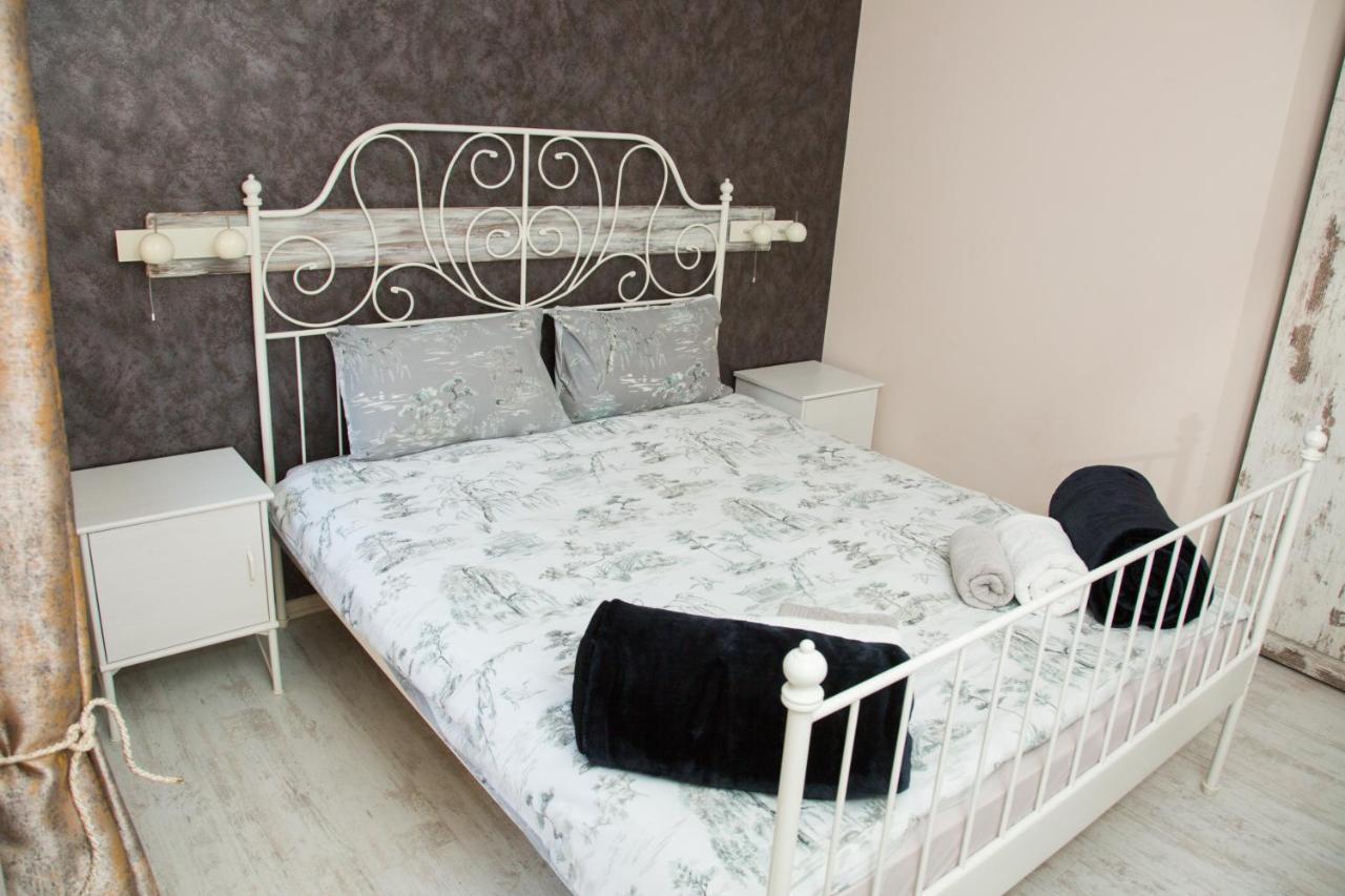 Guest House Mikaela กาโบรโว ภายนอก รูปภาพ